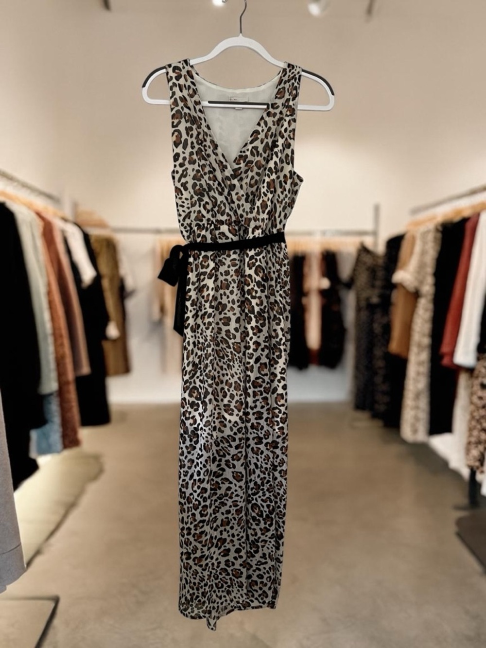 Women’s Sleeveless Leopard Print Wrap Maxi Dress with Black Tie Belt Size Small